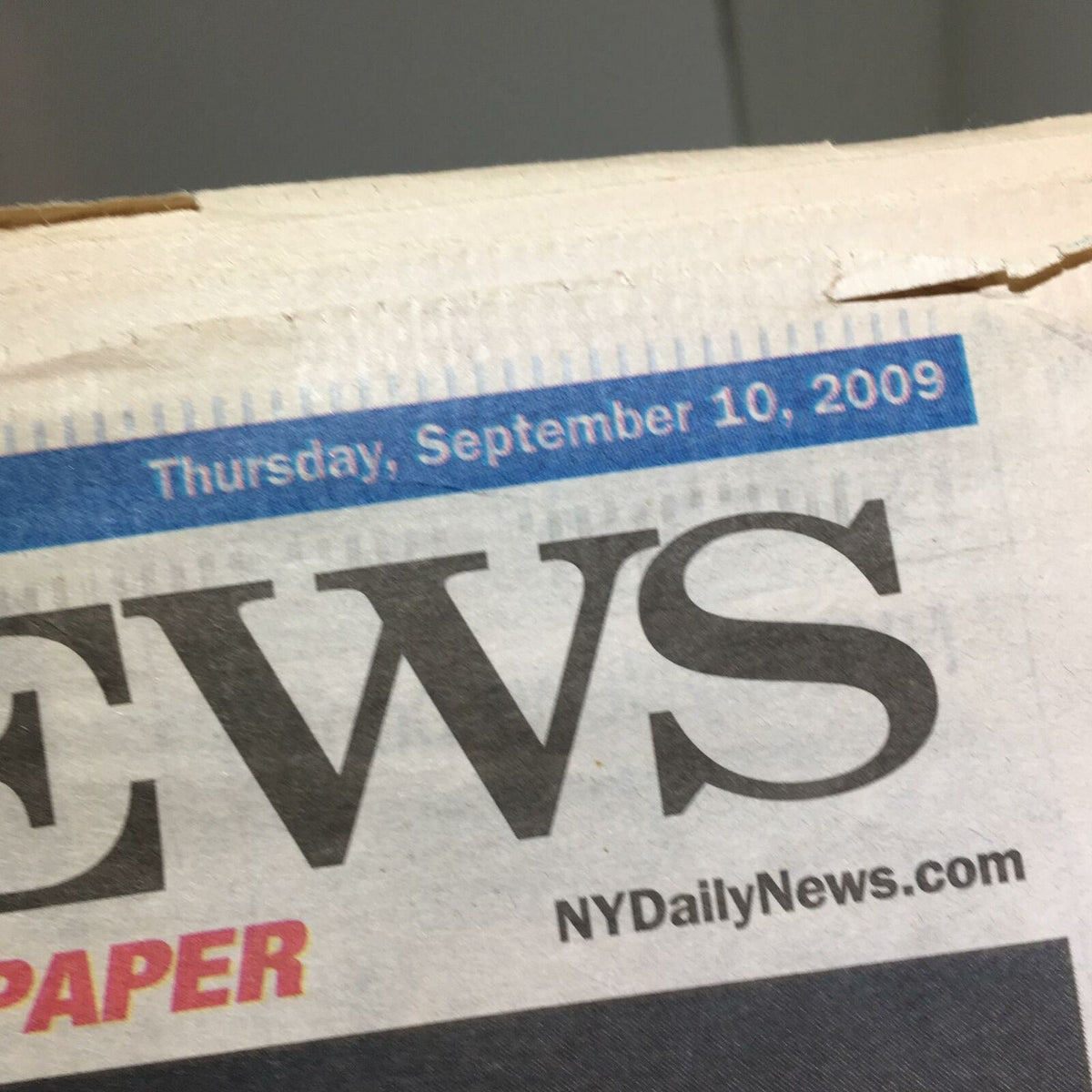 Close-up of the NY Daily News date header from September 10, 2009, highlighting the significant sports announcement about Derek Jeter tying Gehrig's record.