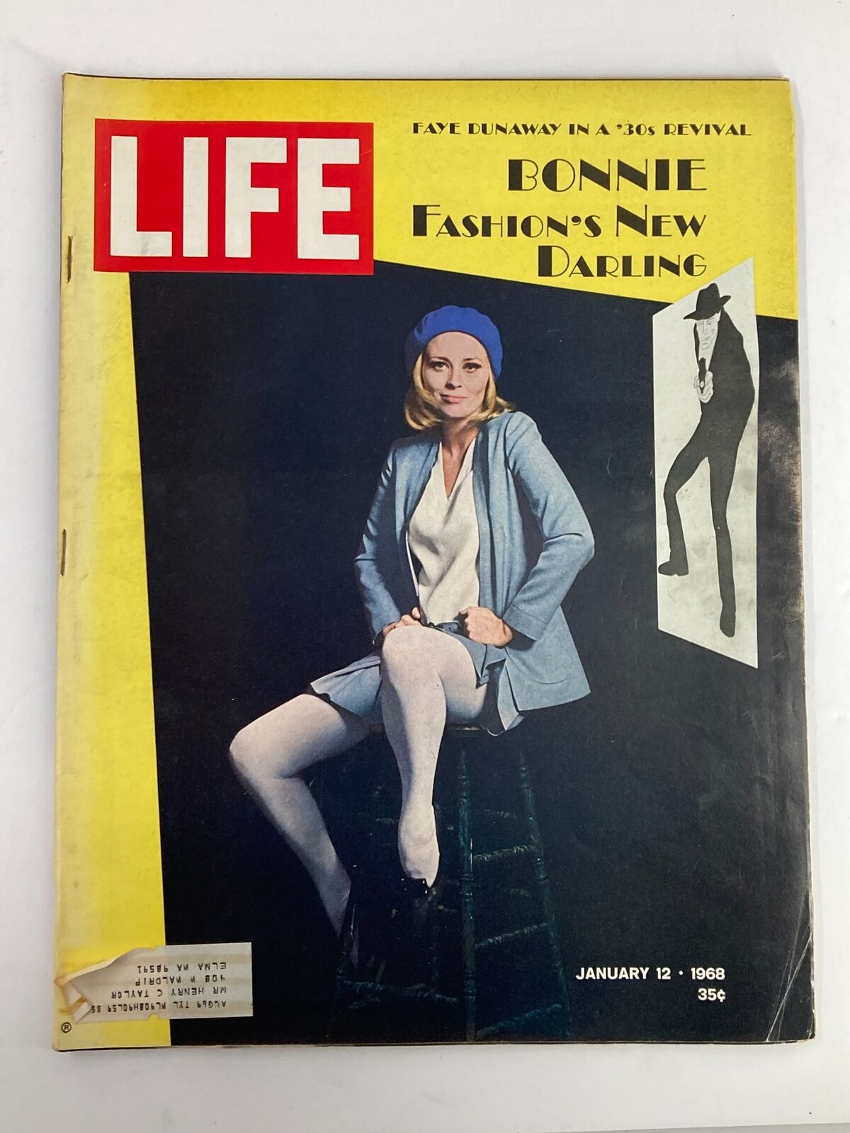 VTG Life Magazine January 12 1968 featuring Faye Dunaway as Bonnie, showcasing fashion from the late 1960s.