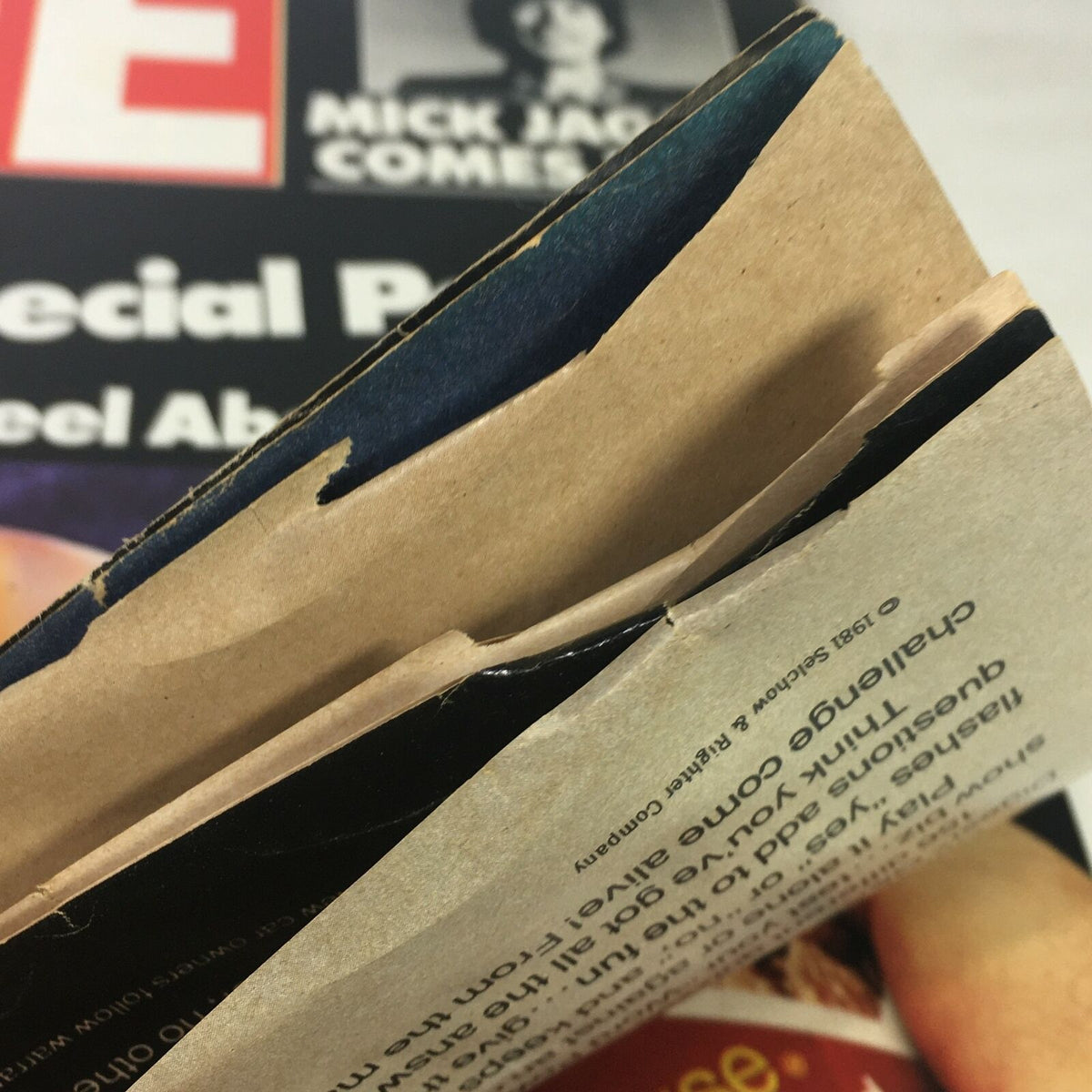Inside view of VTG Life Magazine November 1981, displaying edge details and wear, reflecting its authenticity and vintage appeal.