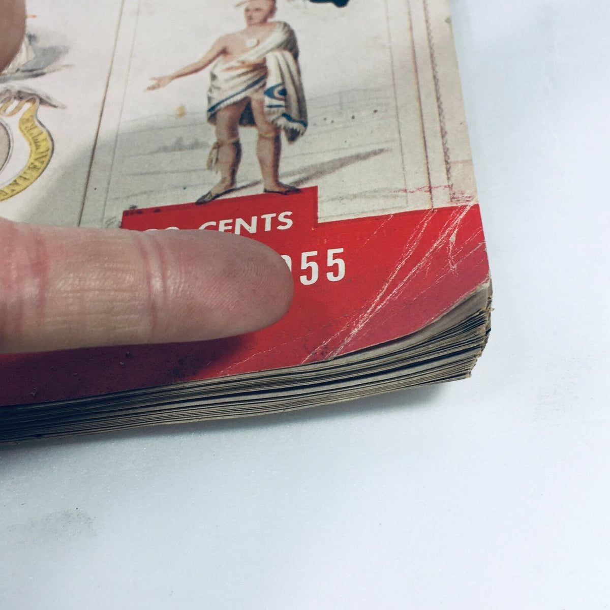 Close-up of the price and date on the cover of VTG Life Magazine May 30 1955, highlighting its vintage condition.
