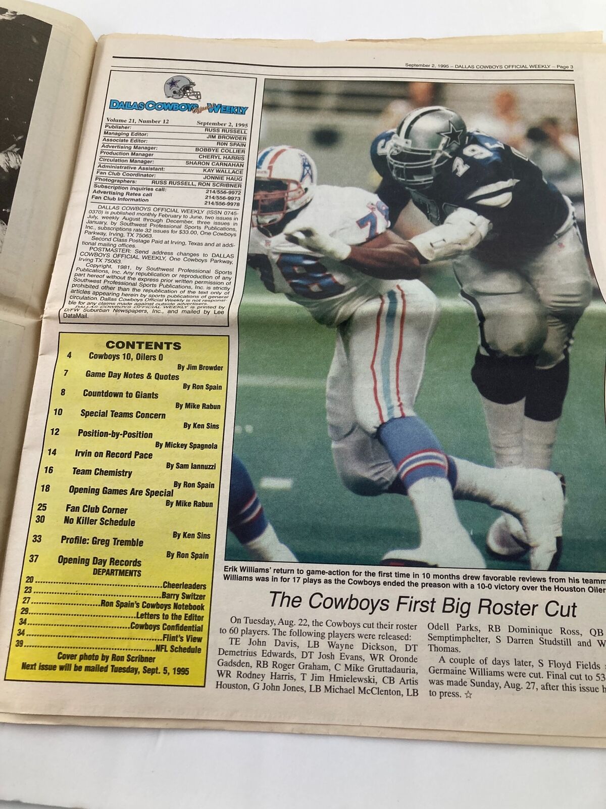 Dallas Cowboys Weekly Newspaper September 2 1995 Vol 21 #12 featuring Kevin Williams tackling an opponent during a game, highlighting the team's roster and performance.