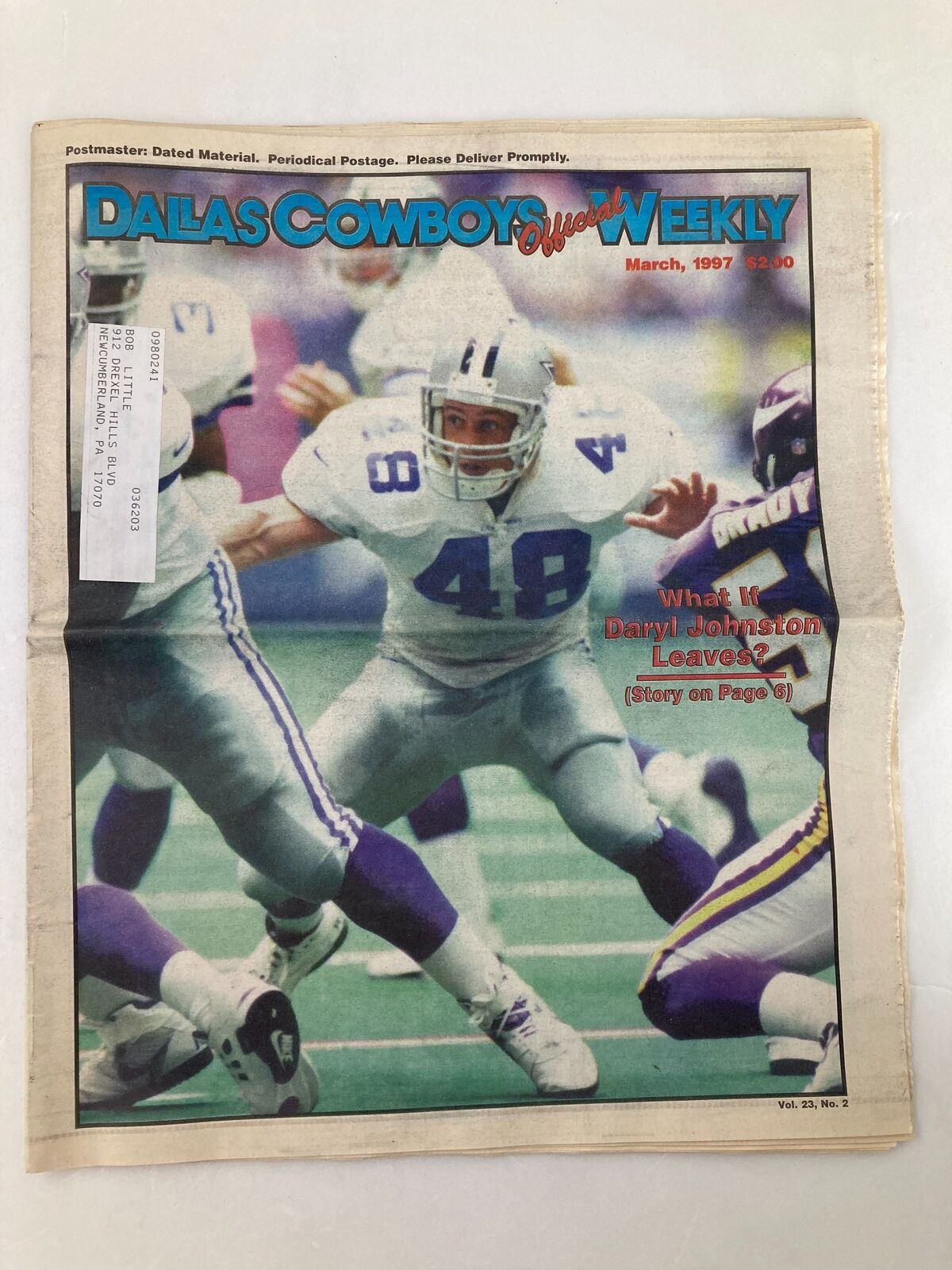 Cover of the Dallas Cowboys Weekly Newspaper, March 1997, Vol 23 #2 featuring Daryl Johnston during a game with the headline about his impact on the team.