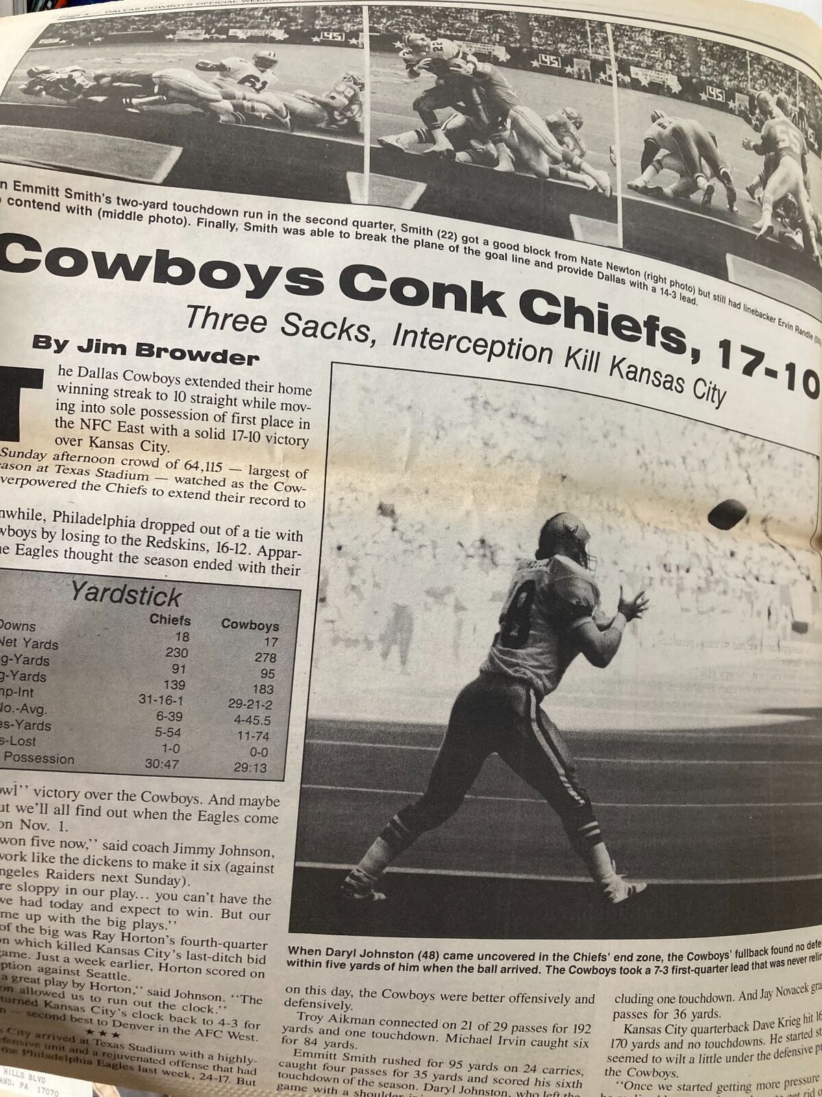 Dallas Cowboys Weekly Newspaper October 24 1992 Vol 18 #19 showing an action shot from a game where the Cowboys faced the Chiefs, highlighting key player plays.