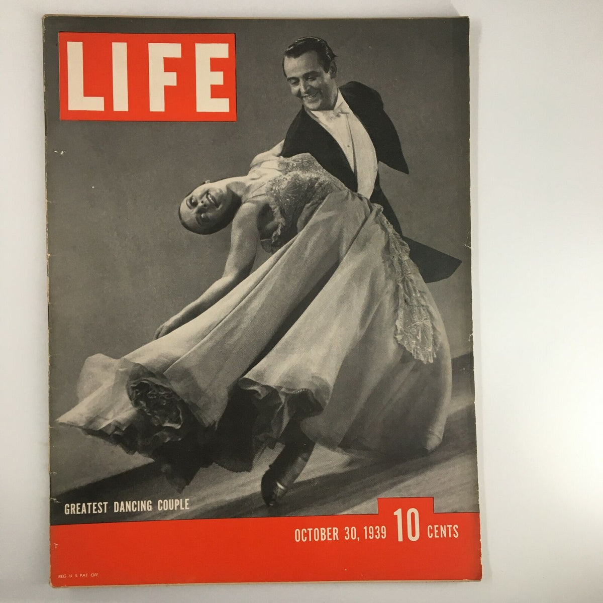 Life Magazine October 30 1939 The Greatest Dancing Couple, Historical Collectible, Good Condition