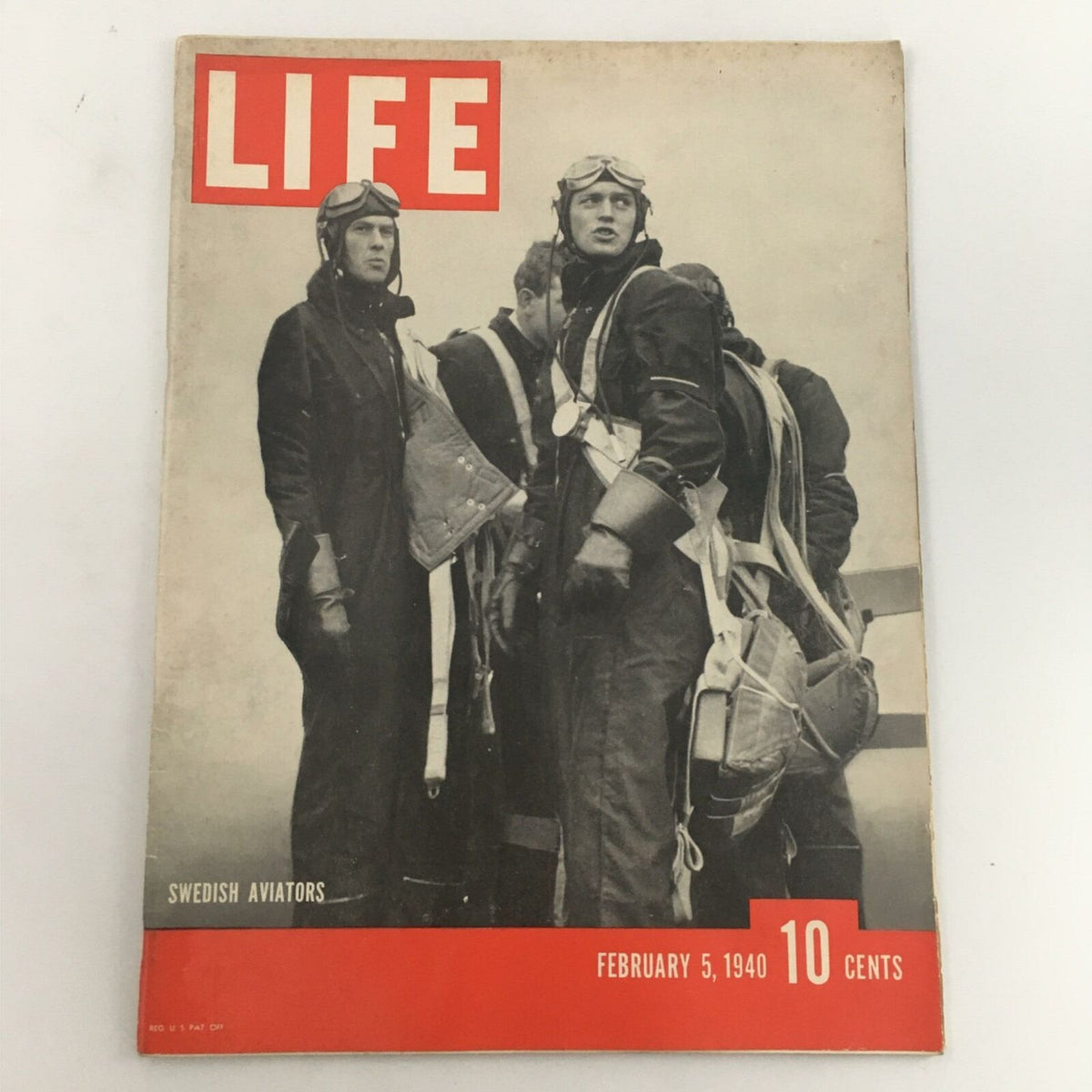 Cover of VTG Life Magazine February 5, 1940 featuring Swedish Aviators, showcasing black and white photography of aviators in flight gear, highlighting historical aviation.