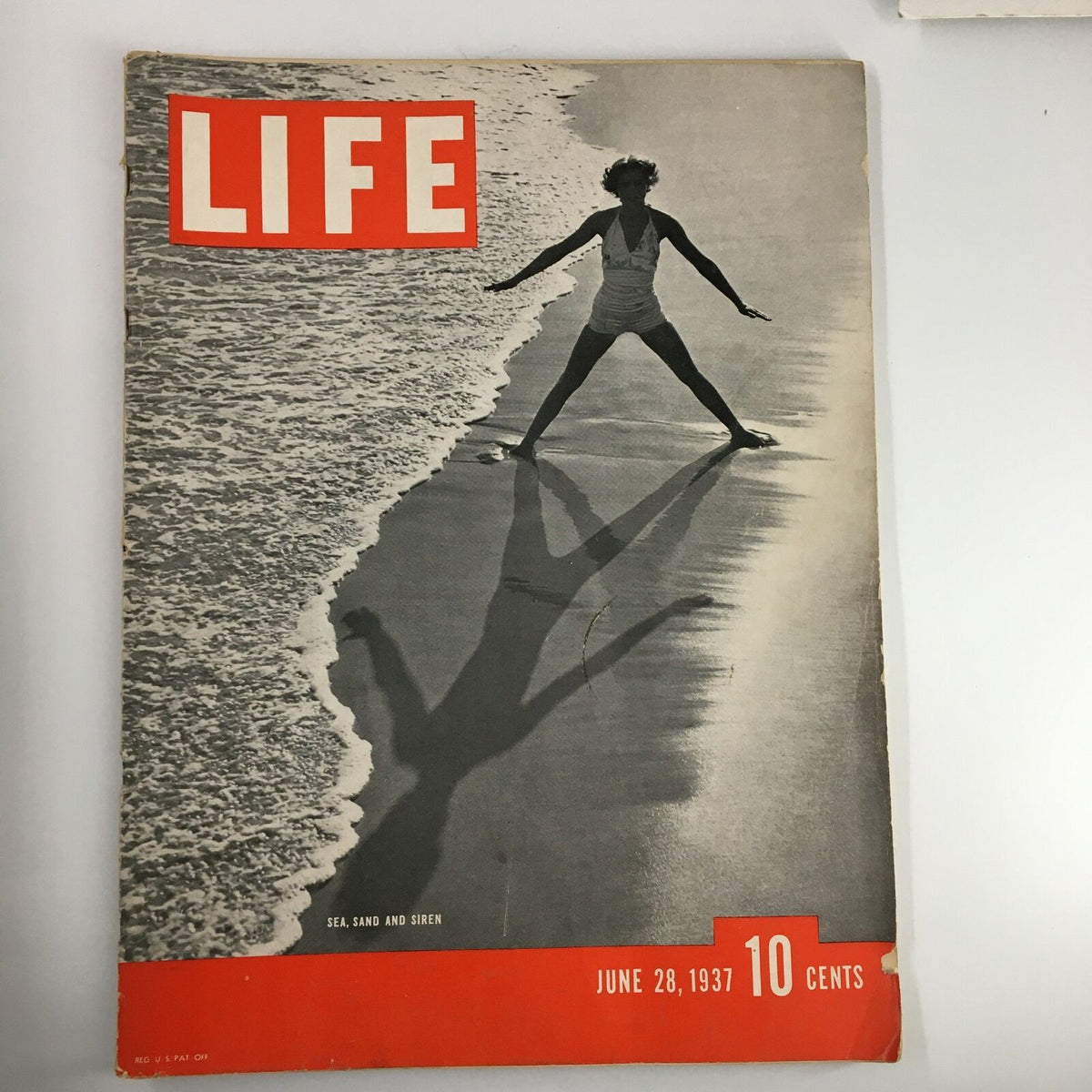 Cover of VTG Life Magazine June 28 1937 featuring the headline 'Sea, Sand and Siren' with a silhouette of a woman on the beach.