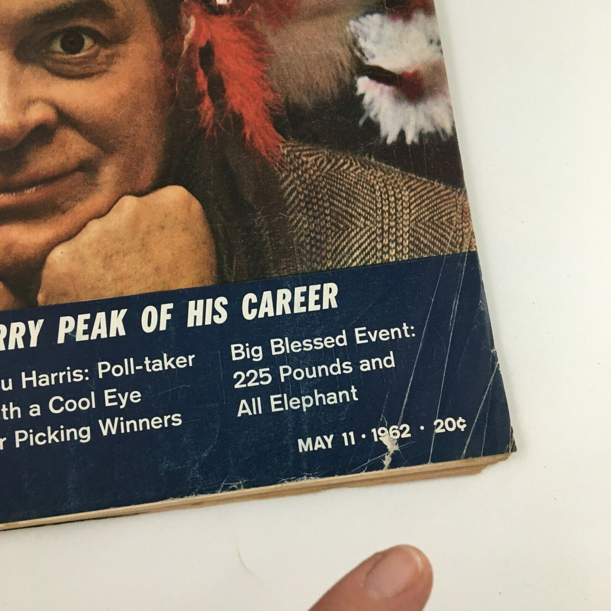 Close-up of the VTG Life Magazine May 11 1962 cover, highlighting Bob Hope's portrait and details about Lou Harris and an elephant-themed event.