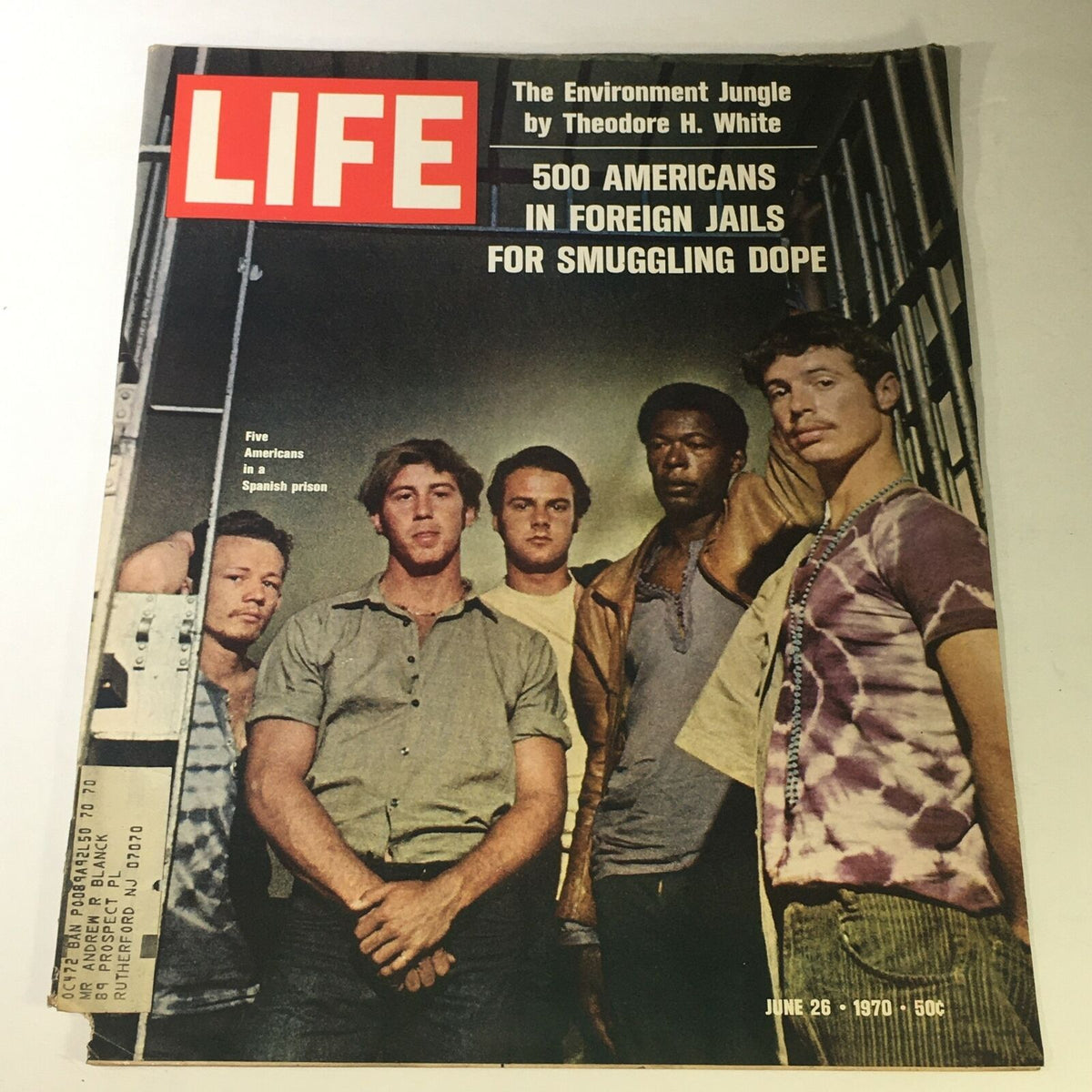 Front cover of VTG Life Magazine June 26, 1970, featuring the headline '500 Americans in Foreign Jails for Smuggling Dope' and a photograph of five individuals.