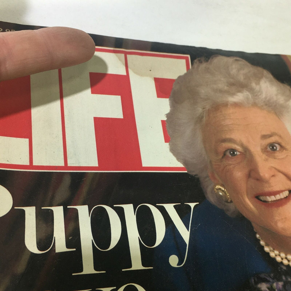 Close-up of the VTG Life Magazine May 1989 cover featuring the title 'Puppy Love' by Barbara Bush, highlighting the magazine's iconic red and white logo.
