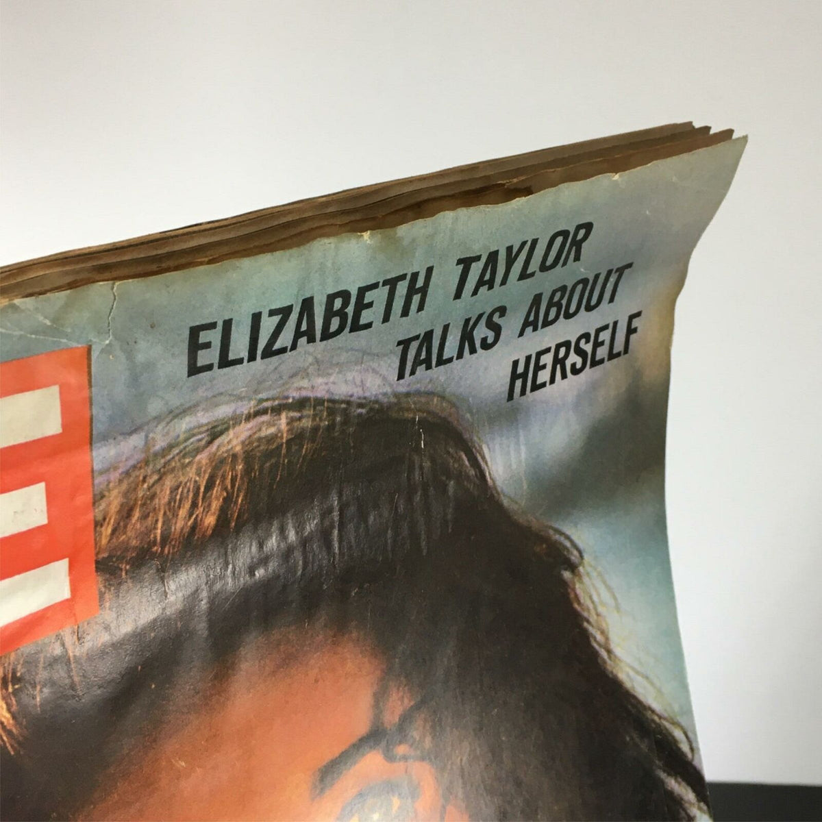 Cover detail of the VTG Life Magazine from December 18, 1964 featuring Elizabeth Taylor with the caption 'ELIZABETH TAYLOR TALKS ABOUT HERSELF' highlighting the iconic actress in vintage style.