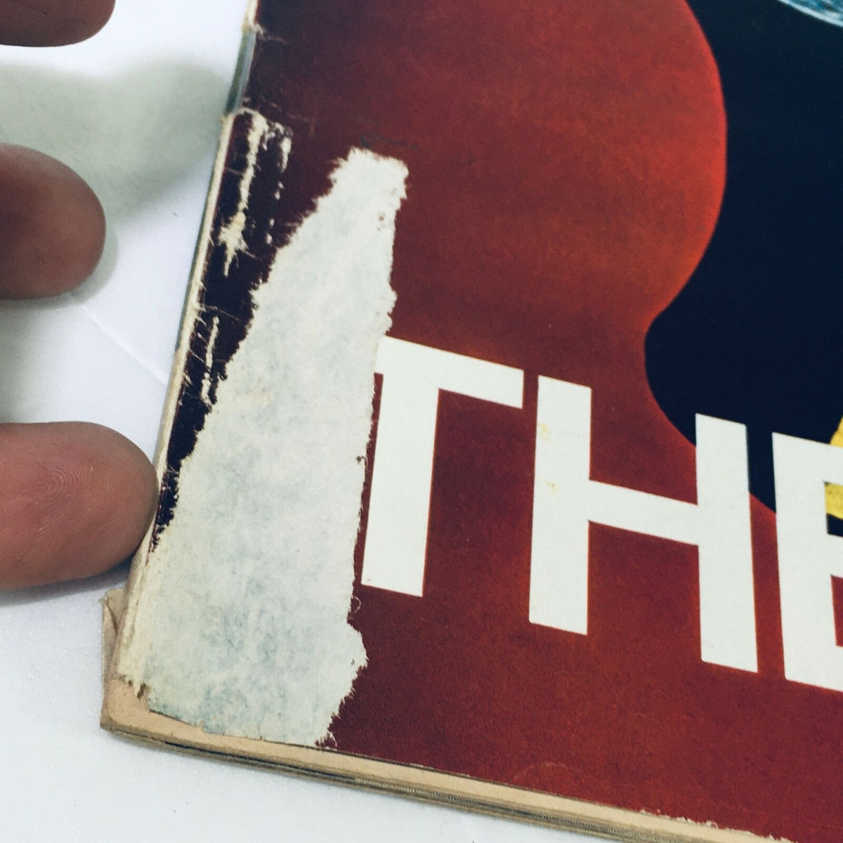 Close-up view of the worn edge and corner of the VTG Life Magazine December 22 1971, showing its vintage condition.