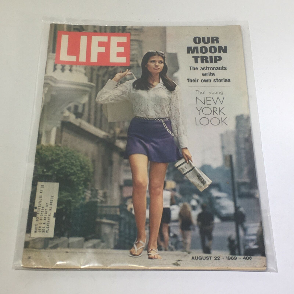 Cover of VTG Life Magazine dated August 22, 1969, featuring the headline 'Our Moon Trip' and the phrase 'That Young New York Look,' showcasing a young woman in fashionable attire walking in a city street.