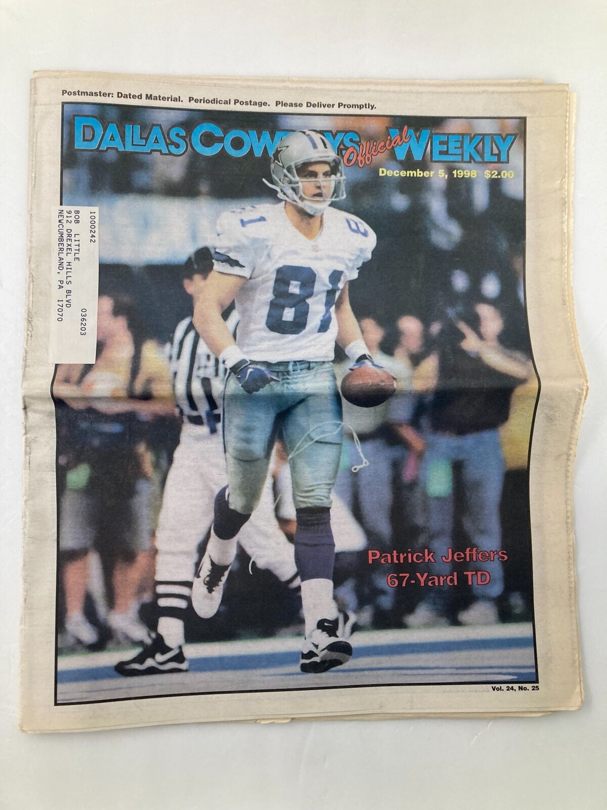 Dallas Cowboys Weekly Newspaper December 5 1998 Vol 24 #25 cover image of Patrick Jeffers celebrating a touchdown, capturing an iconic moment in Cowboys history.