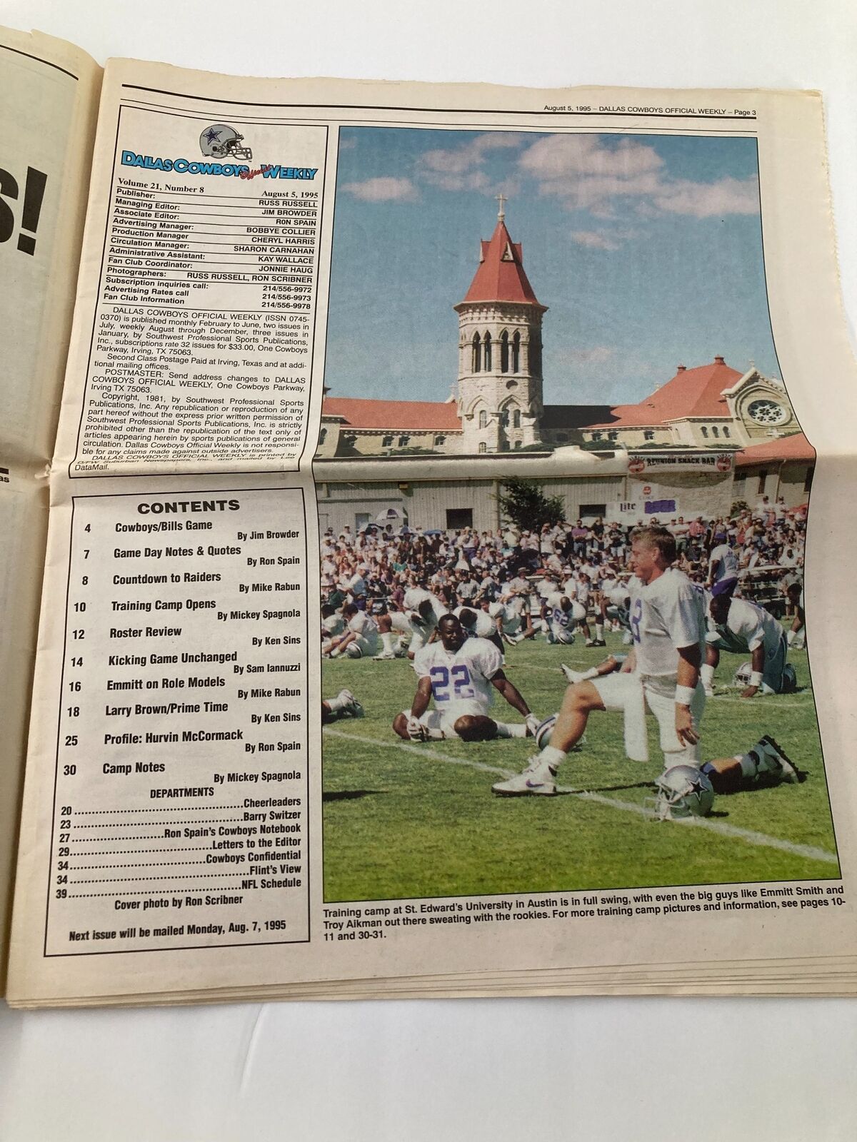 Inside page of Dallas Cowboys Weekly Newspaper August 5 1995 Vol 21 #8 showing a list of contents and a panoramic view of training camp.