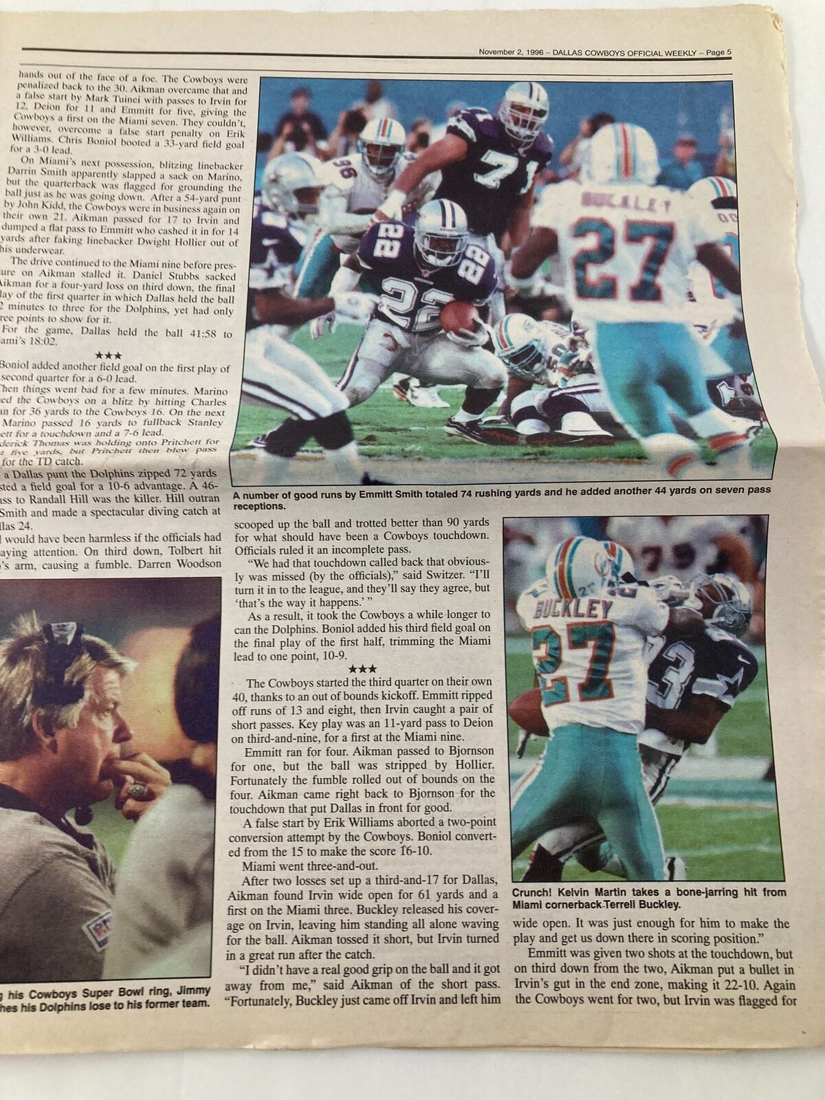 Dallas Cowboys Weekly Newspaper November 2 1996 Vol 22 #21 featuring a football play with Emmitt Smith showcasing his rush for a gain. Good condition with minor wear, comes folded, and protected.