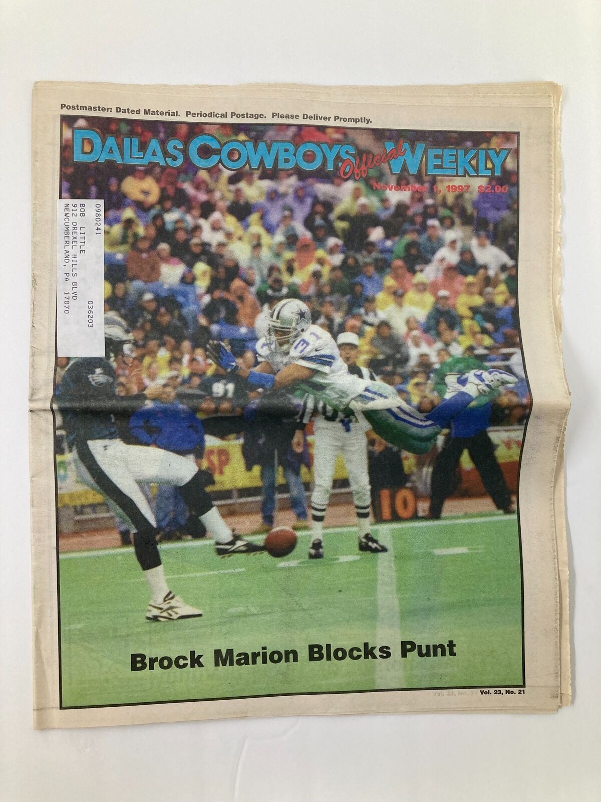 Dallas Cowboys Weekly Newspaper November 1 1997 Vol 23 #21 featuring Brock Marion blocking a punt during a game.