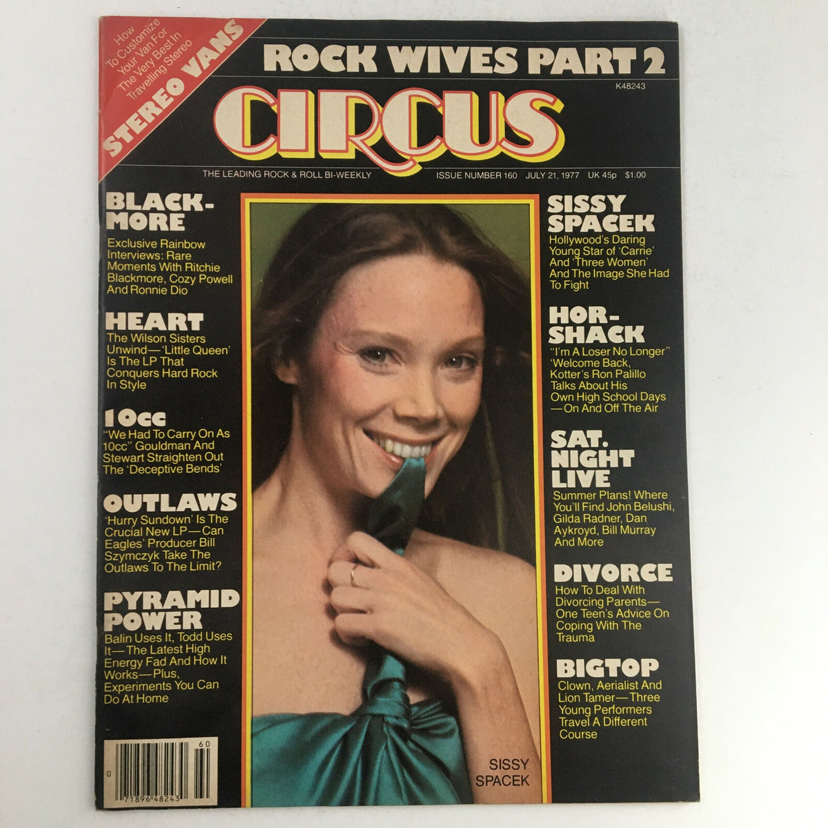 Circus Magazine, July 21, 1977, featuring singer Sissy Spacek on the cover. The magazine includes headlines about popular artists such as Heart and Blackmore, showcasing the vibrant music scene of the late 1970s.