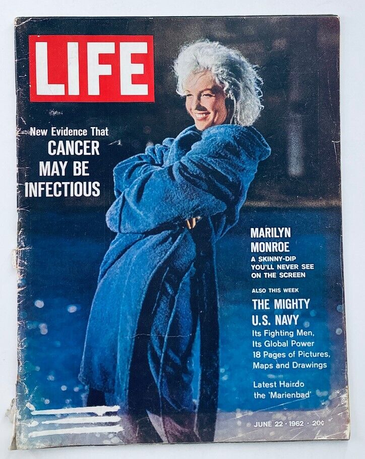 Cover of VTG Life Magazine June 22 1962 featuring Marilyn Monroe, highlighting an article on cancer and the U.S. Navy.