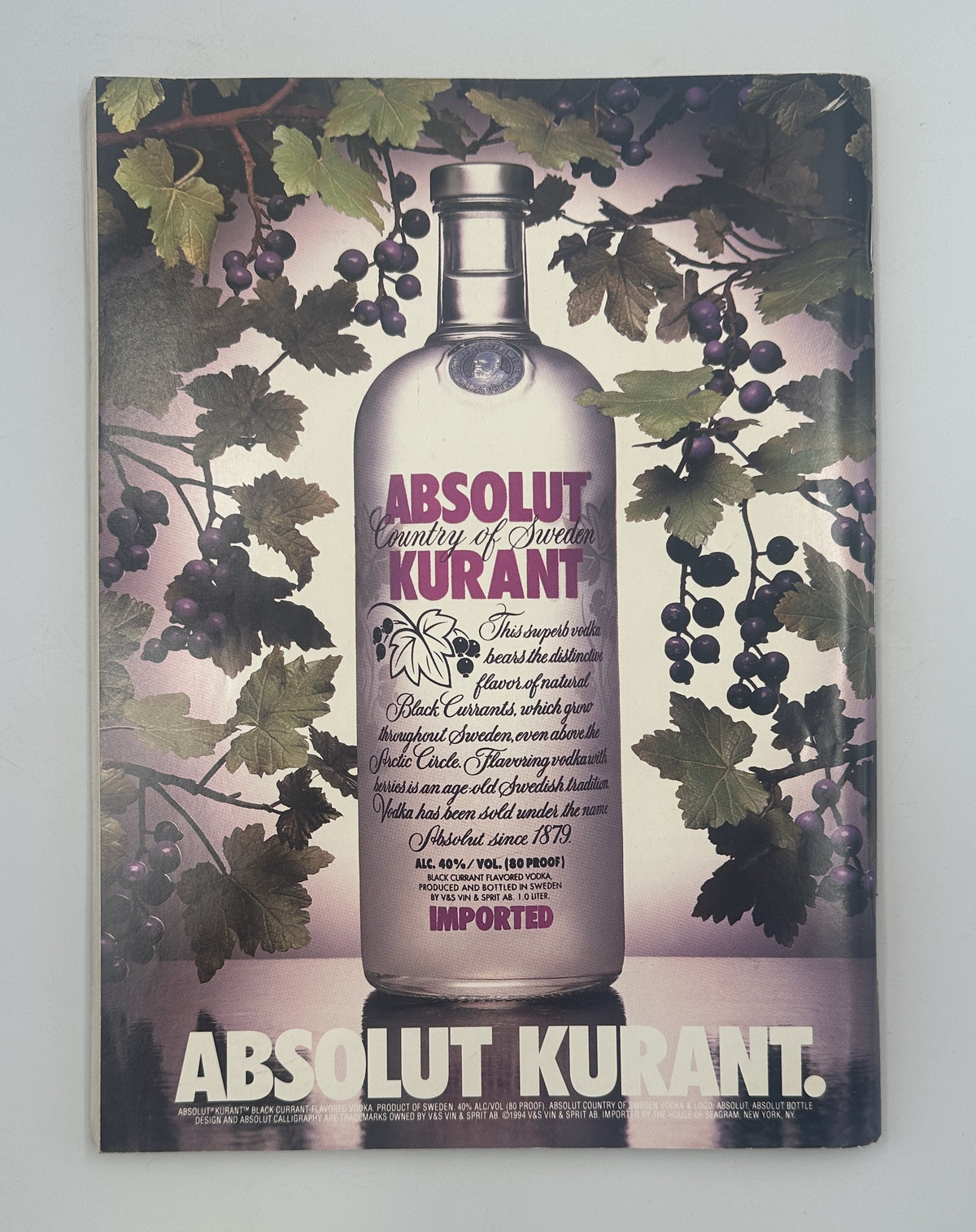 The New Yorker Magazine June 27 & July 4, 1994 featuring a vintage Absolut Kurant vodka advertisement with a bottle surrounded by grapevines and berries