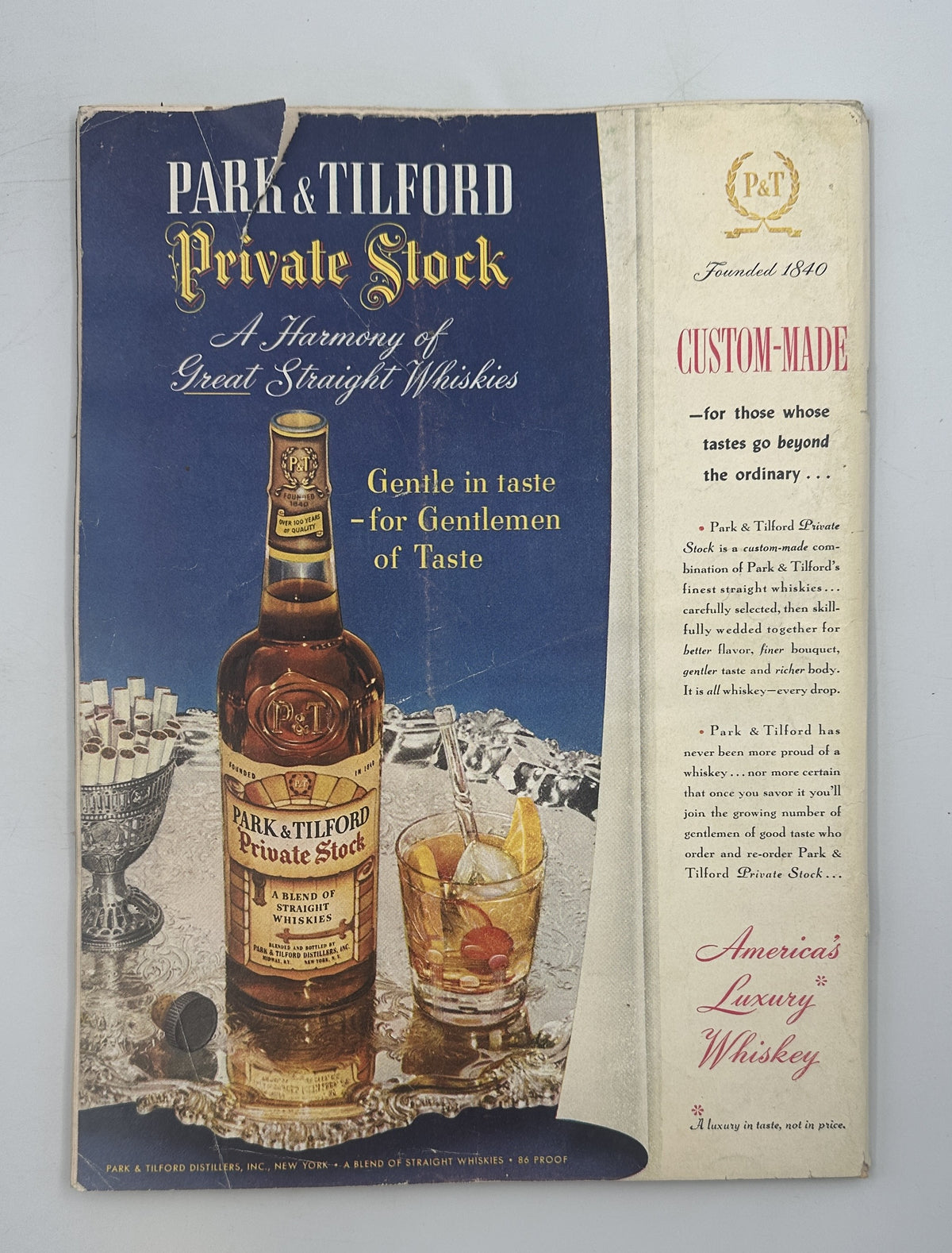 The New Yorker Magazine November 8, 1952 Constantin Aladjalov Club Cover opened to a full-page Park & Tilford Private Stock whiskey advertisement featuring a bottle, rocks glass, and custom-made whiskey copy.