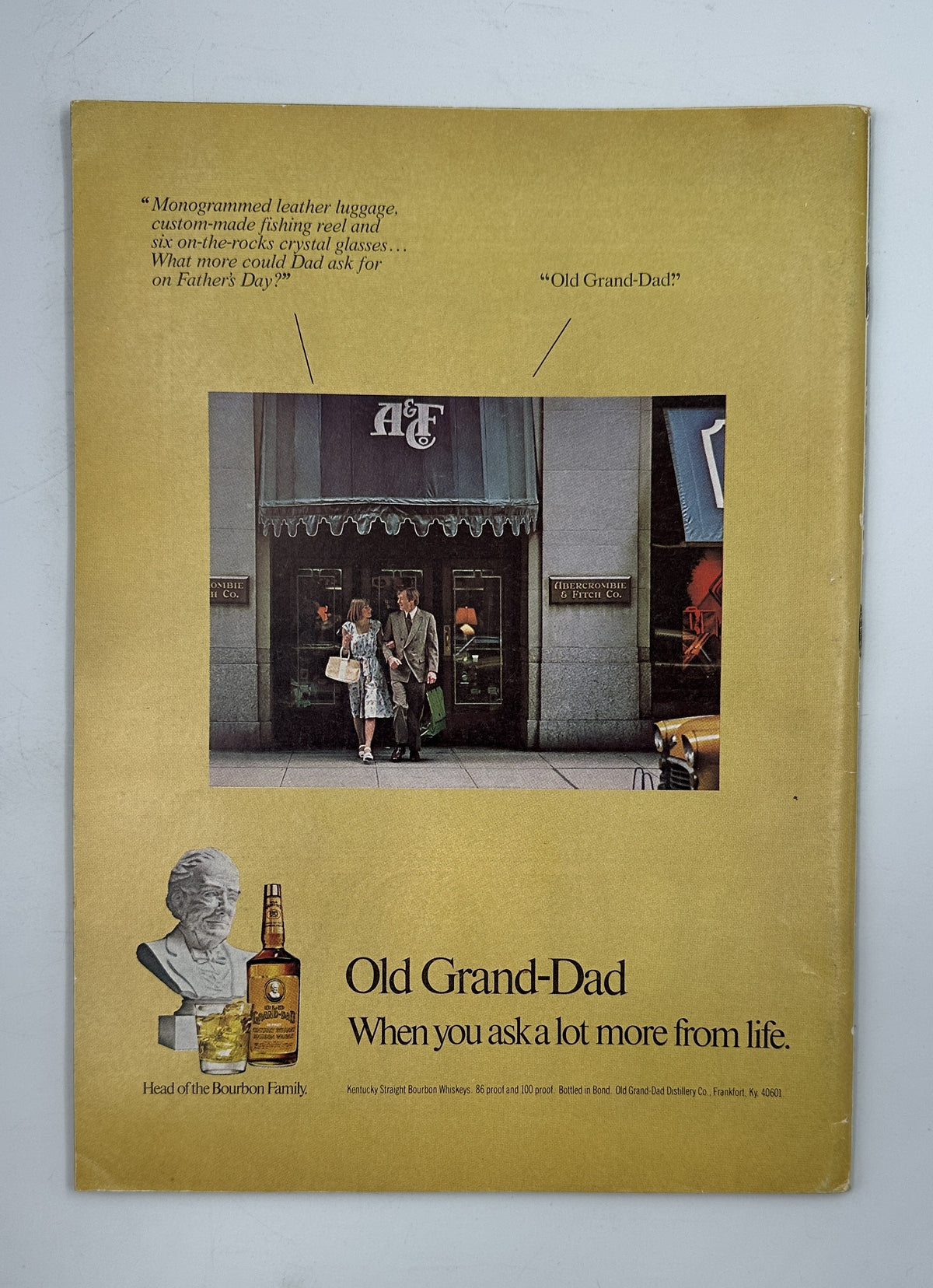 The New Yorker Magazine June 6, 1977 Rain Umbrellas Crowd Eugène Mihaesco Cover VG, inside back cover featuring a vintage Old Grand-Dad bourbon advertisement.