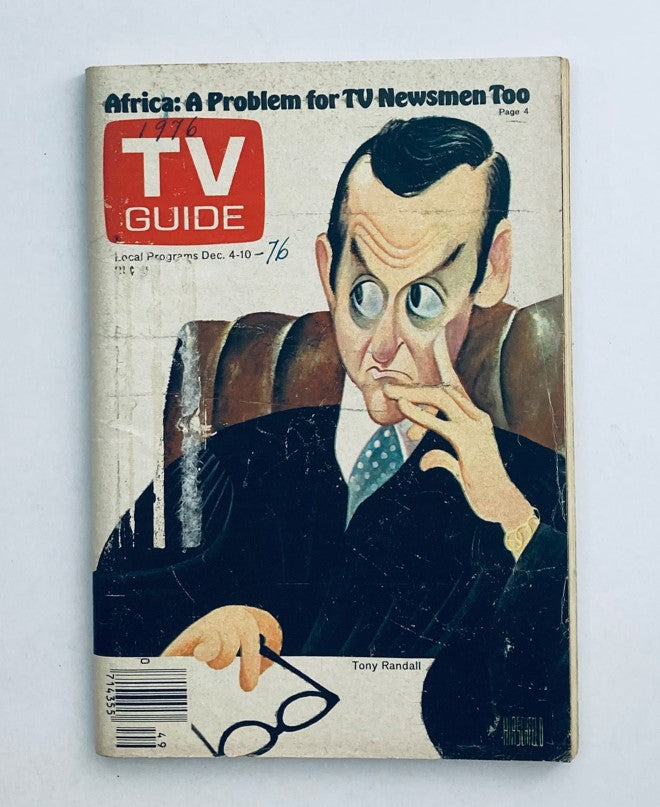 TV Guide Magazine featuring Tony Randall on the cover, dated December 4, 1976. The magazine discusses issues related to television newsmen.