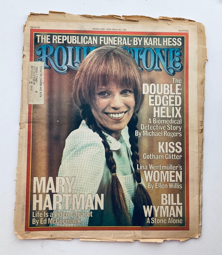 Cover of the VTG Rolling Stone Magazine March 25, 1976 Issue 209 featuring Mary Hartman, highlighting cultural commentary and articles from the 1970s.