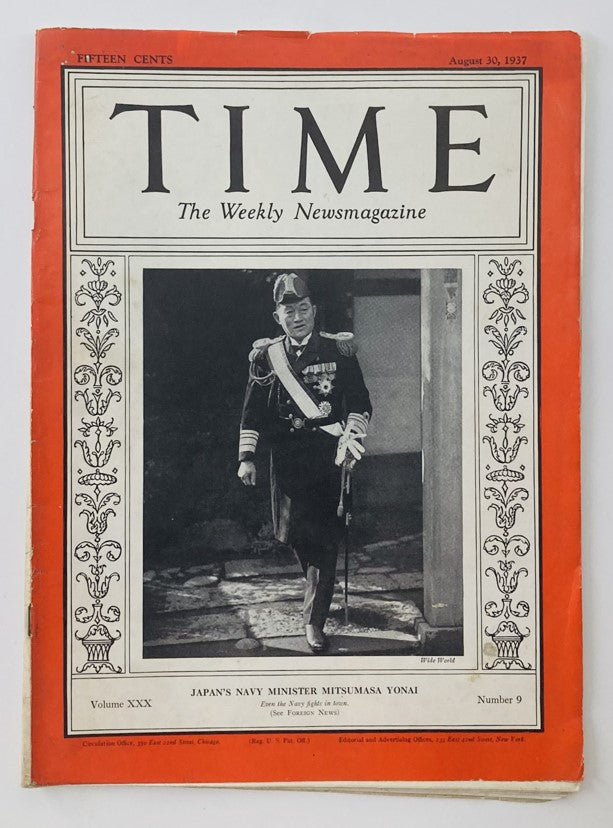 Cover of VTG Time Magazine August 30 1937, Volume 30, Number 9 featuring Japan's Navy Minister Mitsumasa Yonai in formal military attire.