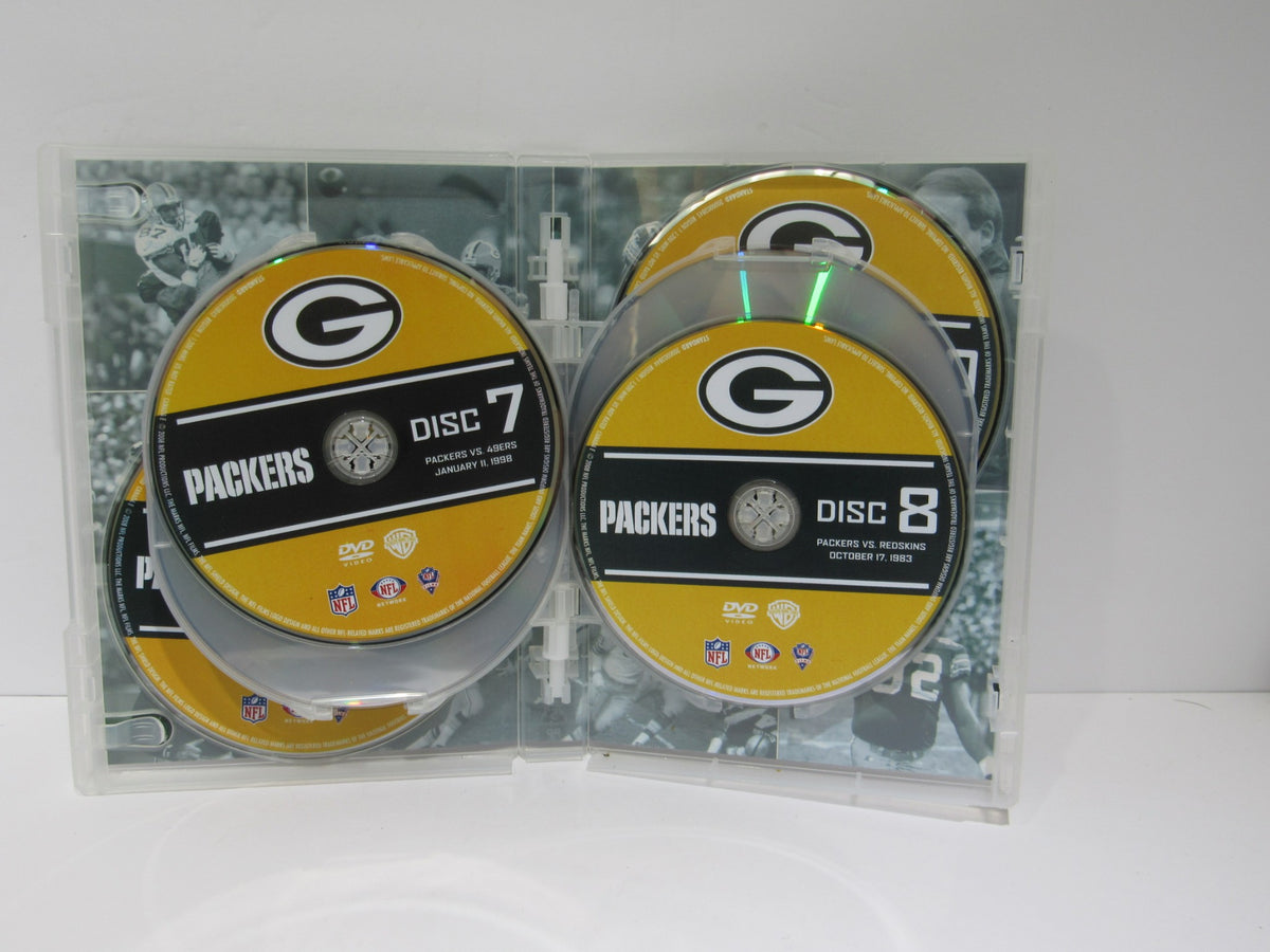 Inside view of the NFL Greatest Games Series: Green Bay Packers Greatest Games DVD showing discs 7 and 8.