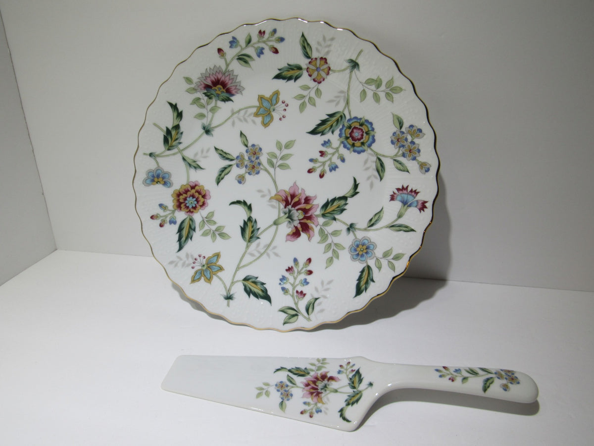 VTG Andrea by Sadek Porcelain Cake Plate and Server Floral Pattern Japan Made NEW, featuring a beautiful floral design and a scrolled edge.