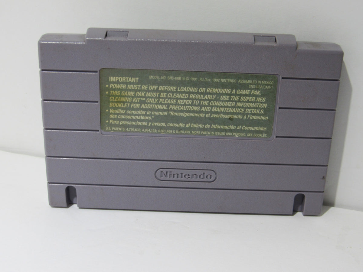 Back view of Super Nintendo Battletoads & Double Dragon cartridge, featuring Nintendo branding and important usage information.