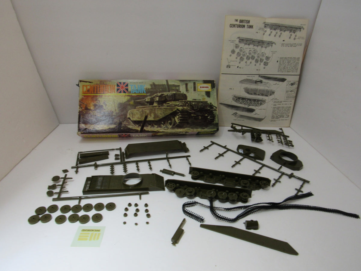 Vintage Famous Aurora Fighters 1/4" Scale Model Centurion Tank Kit# 300-129 NEW