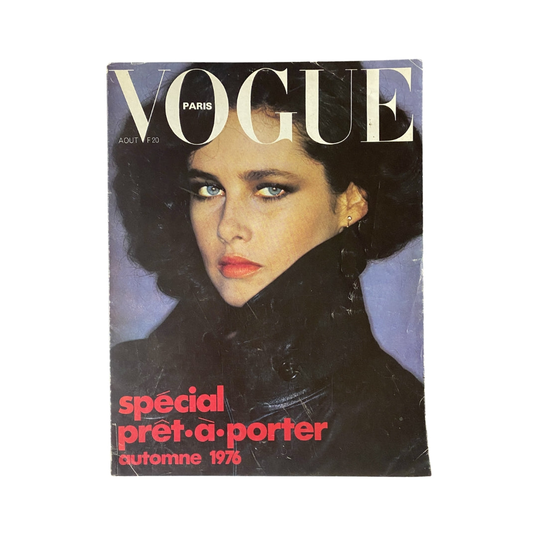 Cover of Vogue Paris Magazine August 1976 featuring model Dayle Haddon, showcasing striking beauty and 1970s fashion. The cover includes the text 'spécial prêt-à-porter automne 1976'.