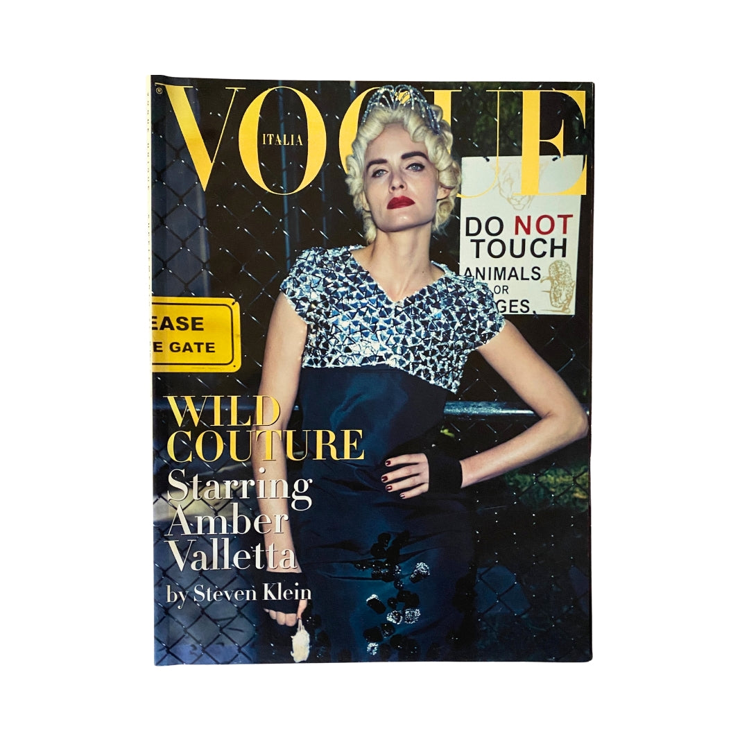 Cover of Vogue Italia Magazine March 2009 featuring Amber Valleta, titled 'Wild Couture' by Steven Klein, highlighting fashion and style.