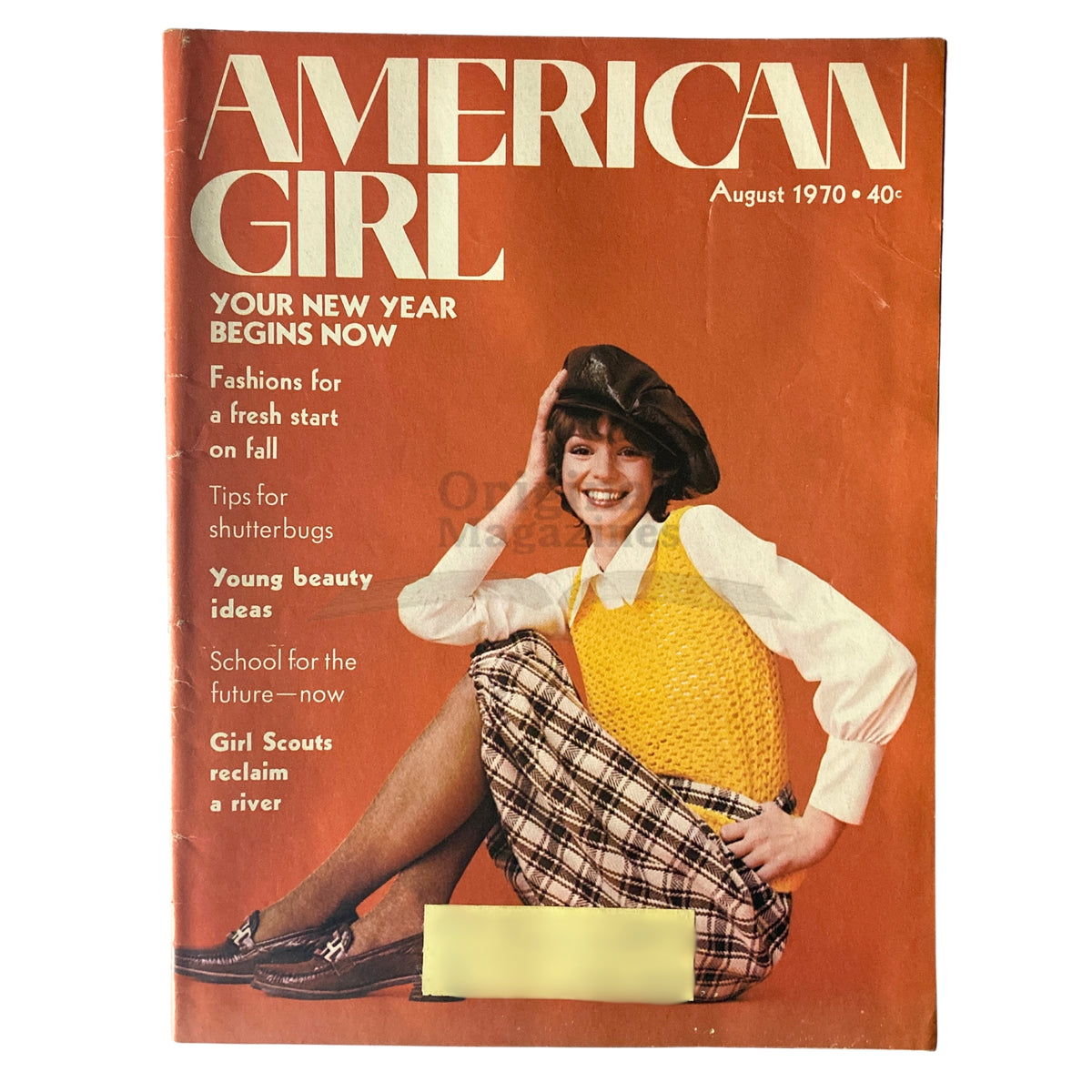 Cover of American Girl Magazine August 1970 featuring the headline 'Girl Scouts Reclaim a River' along with fashion tips and youthful beauty ideas, showcasing a girl in vintage attire.