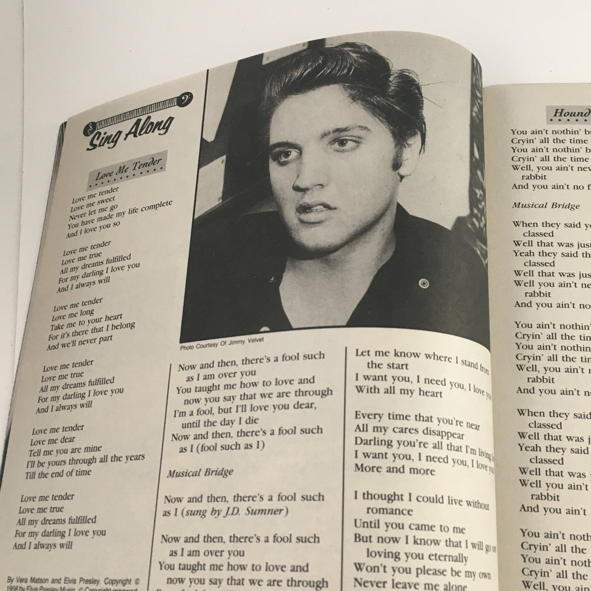 Modern Screen Yearbook #31 Presents Elvis Presley, displaying lyrics to 'Love Me Tender' alongside an iconic portrait of Elvis, highlighting his musical legacy.