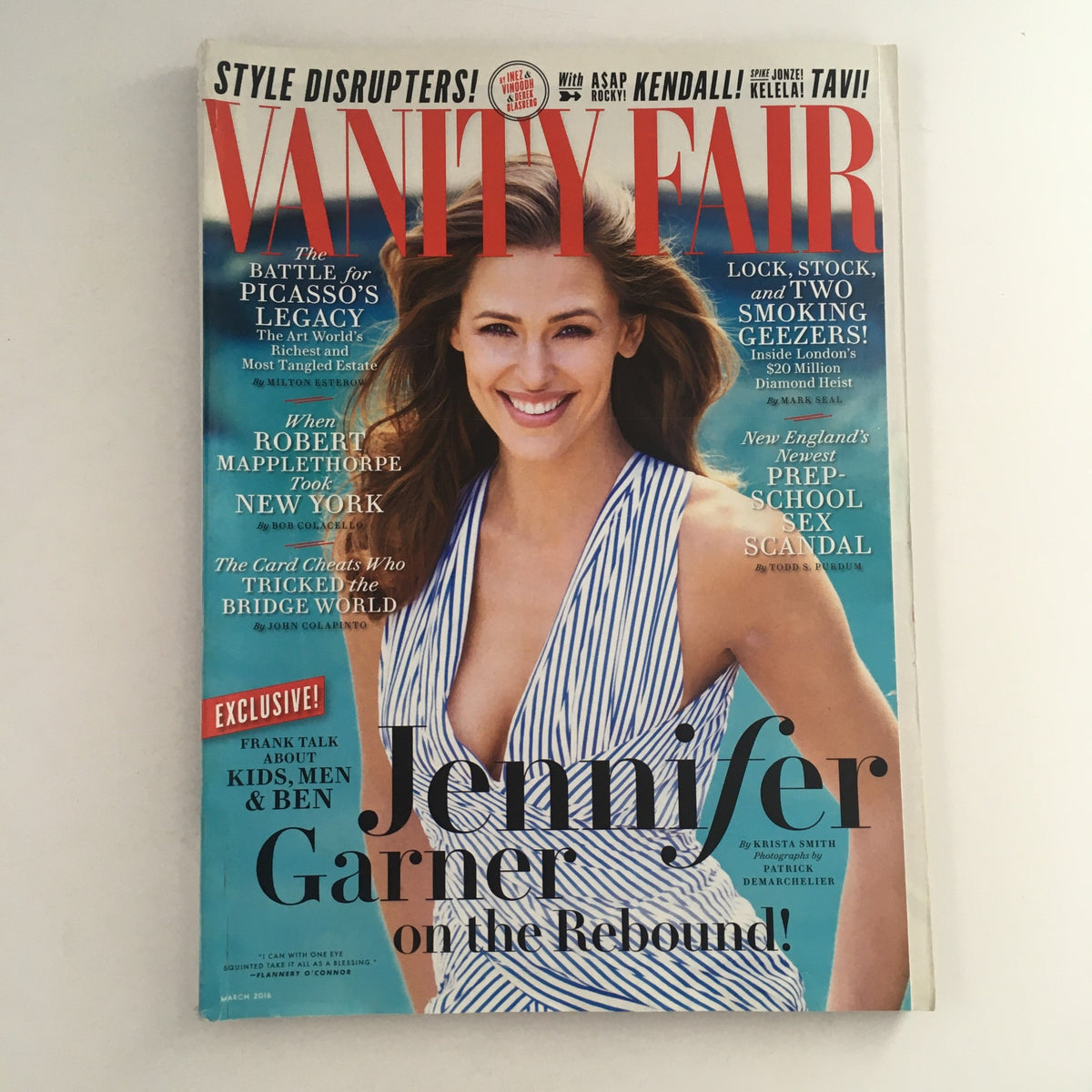 Vanity Fair Magazine March 2016 cover featuring Jennifer Garner in a stylish swimsuit, highlighting exclusive stories including Robert Mapplethorpe and celebrity culture.