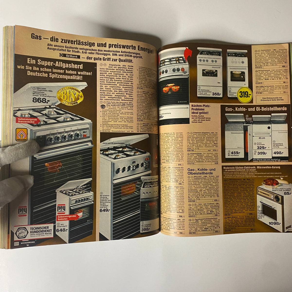 1975-1976 Neckermann Winter Catalog featuring various gas ranges and kitchen appliances, showcasing vintage home appliances from mid-1970s Germany.