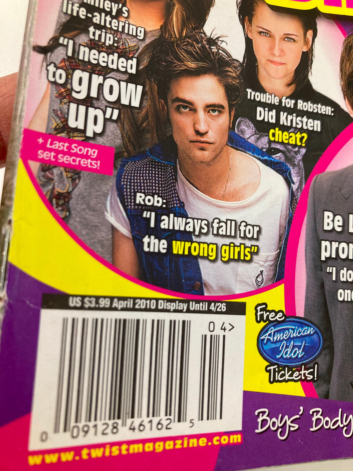 Back cover of Twist Magazine April 2010, featuring a quote from Robert Pattinson and promotional details, highlighting the magazine's vintage appeal.