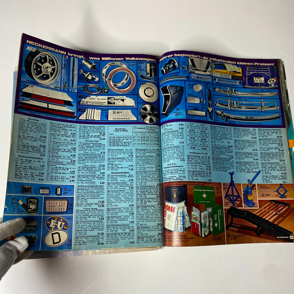 Page from the 1973 Neckermann Summer Catalog presenting automotive accessories and parts, complete with pricing details and illustrations.