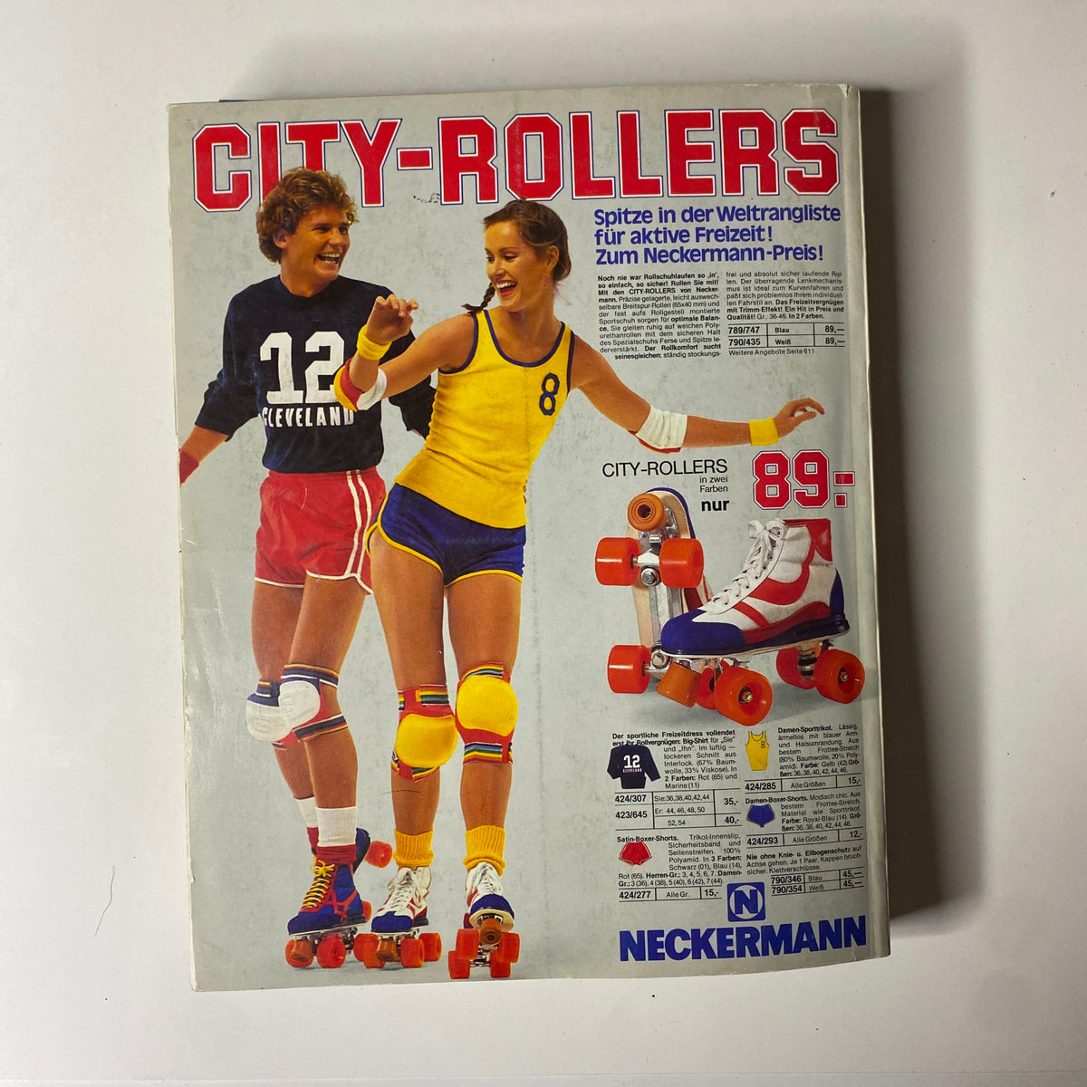 Cover page of the 1980 Neckermann Summer Catalog displaying City-Rollers, emphasizing retro fashion and lifestyle products popular in the 1980s.
