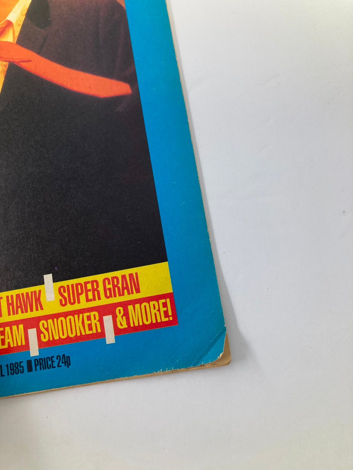 Cover preview of VTG Lookin Magazine April 27 1985 #18 showcasing a vibrant design with headlines about TV shows and entertainment like Super Gran, featuring bold colors and magazine branding.