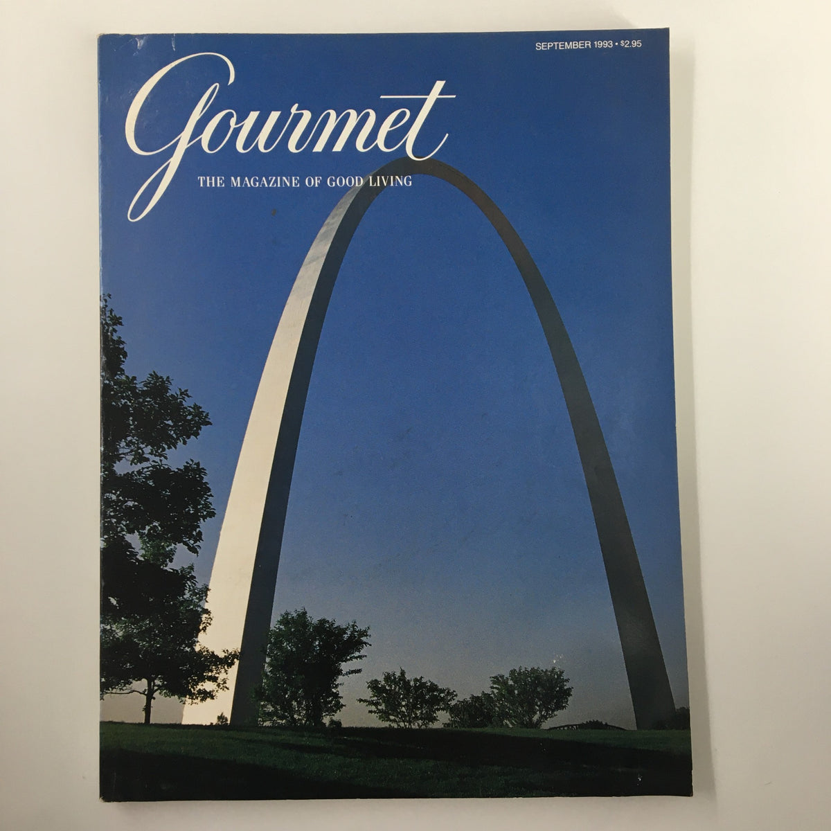 Cover of Gourmet Magazine from September 1993 featuring a striking image of the Gateway Arch, symbolizing a unique getaway in Jackson, New Hampshire. This vintage magazine is a collectible for travel and culinary enthusiasts.
