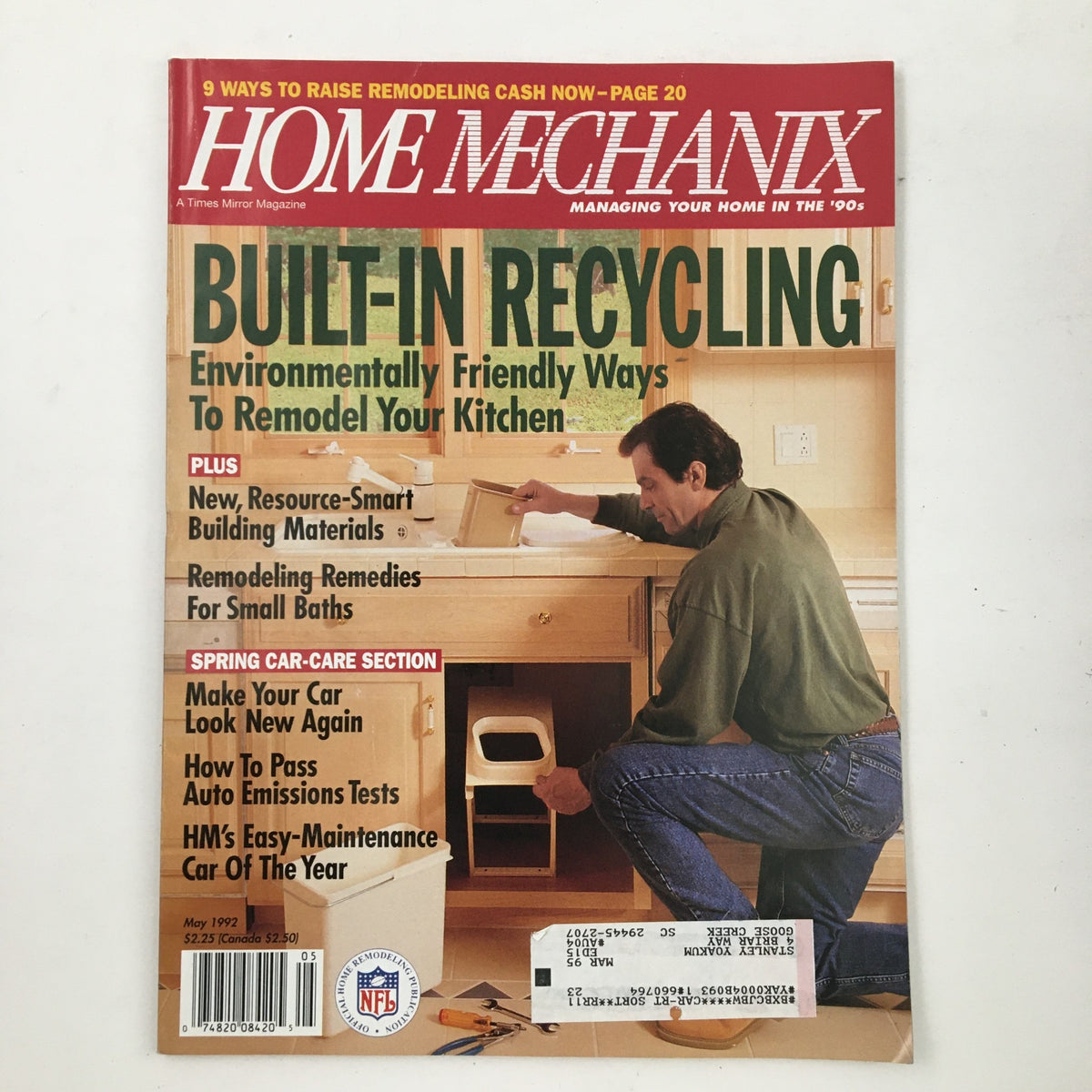 Home Mechanix Magazine May 1992 cover featuring built-in recycling tips and environmentally friendly kitchen remodeling ideas, showcasing a man working on kitchen cabinetry.