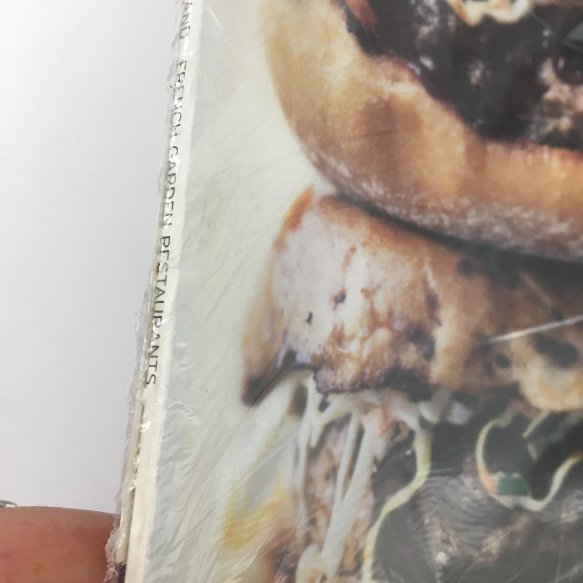 Side detail of the Gourmet Magazine August 2007 cover, highlighting the mouthwatering beef sandwiches and the magazine's sealed condition.