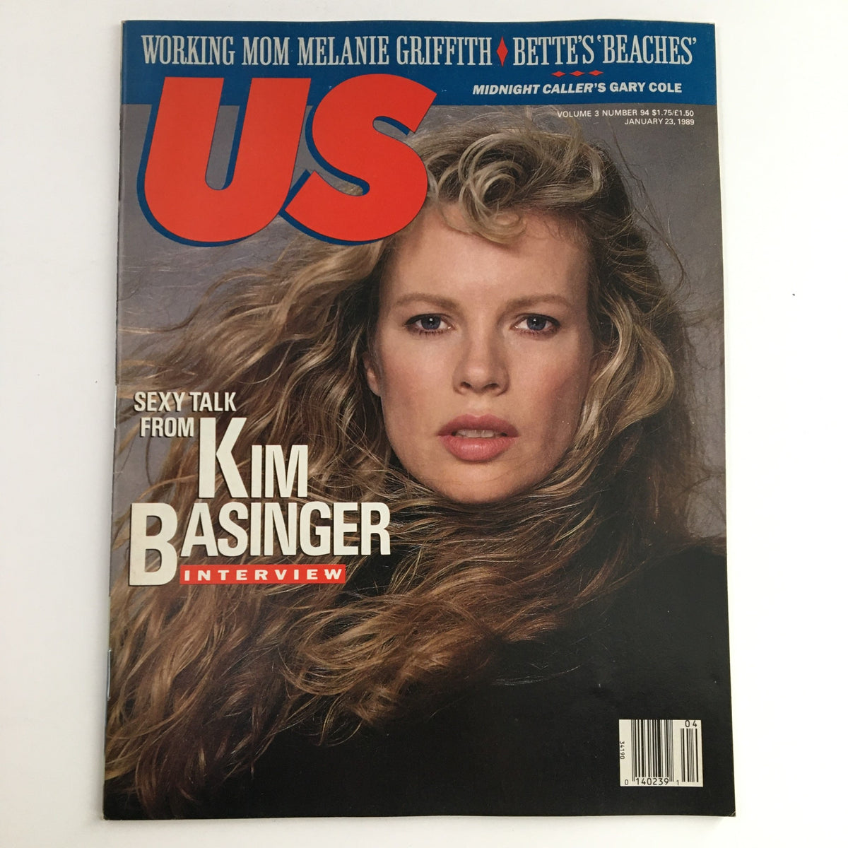 US Magazine January 23 1989 cover featuring Kim Basinger with the headline 'Sexy Talk from Kim Basinger Interview', showcasing her stunning appearance and iconic hairstyle.