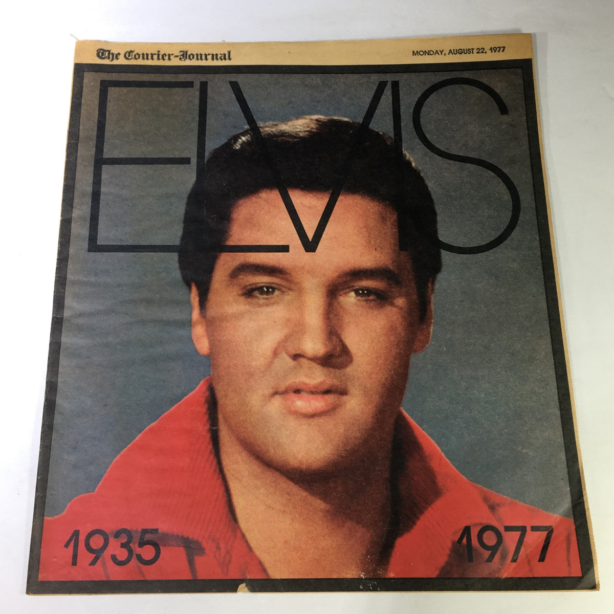 VTG The Courier Journal Magazine August 22 1977 featuring a cover image of Elvis Presley, commemorating his life from 1935 to 1977.