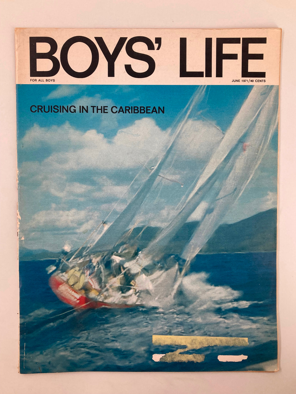 Cover of VTG Boys' Life Magazine June 1971, featuring a sailing scene themed 'Cruising in the Caribbean'.