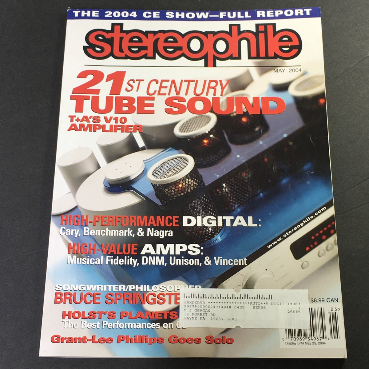 Cover of Stereophile Magazine from May 2004 featuring articles on Cary, Benchmark, and Nagra digital amplifiers, with a focus on high-performance audio technology.