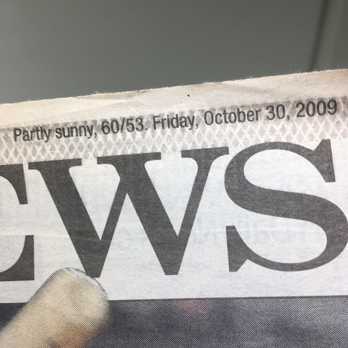 NY Daily News: Oct 30 2009, Blast Off Yanks Power Past Phils, Tie Series - Weather details on the newspaper clipping indicating partly sunny weather.